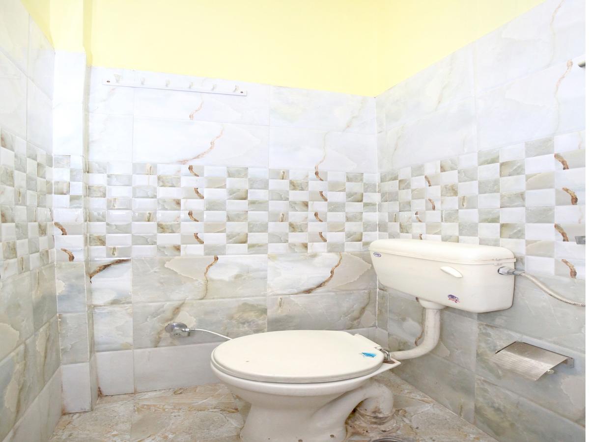Oyo 12038 Hotel Alishan Chandīgarh Екстериор снимка